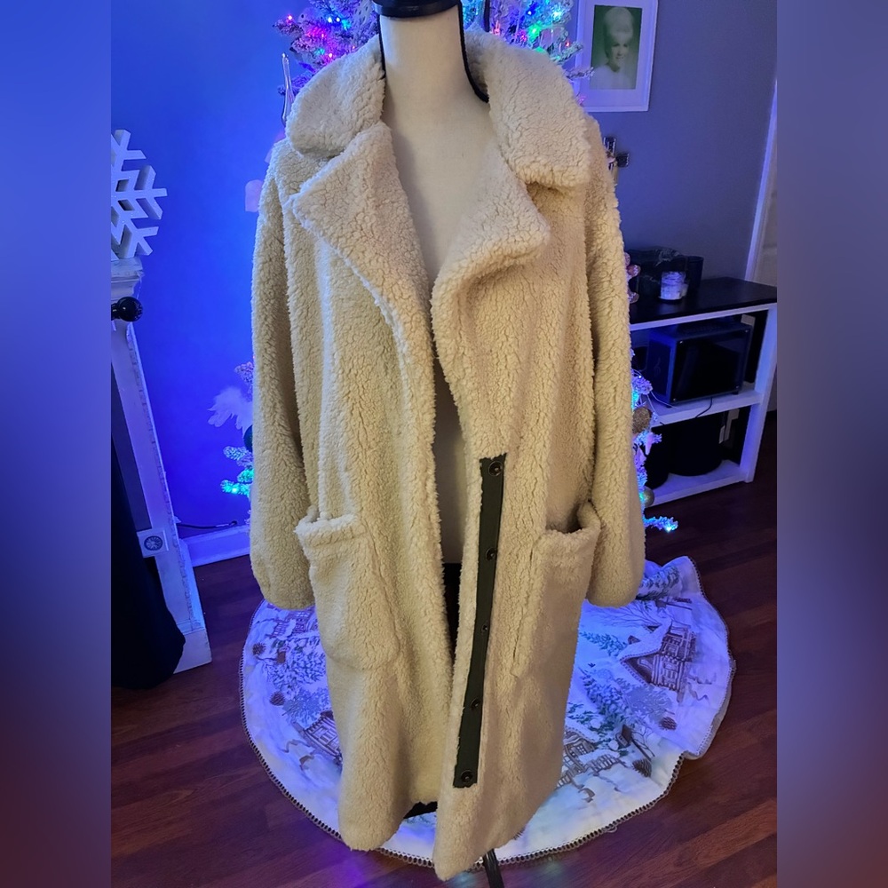 NWOT Free People Cream Teddy Jacket